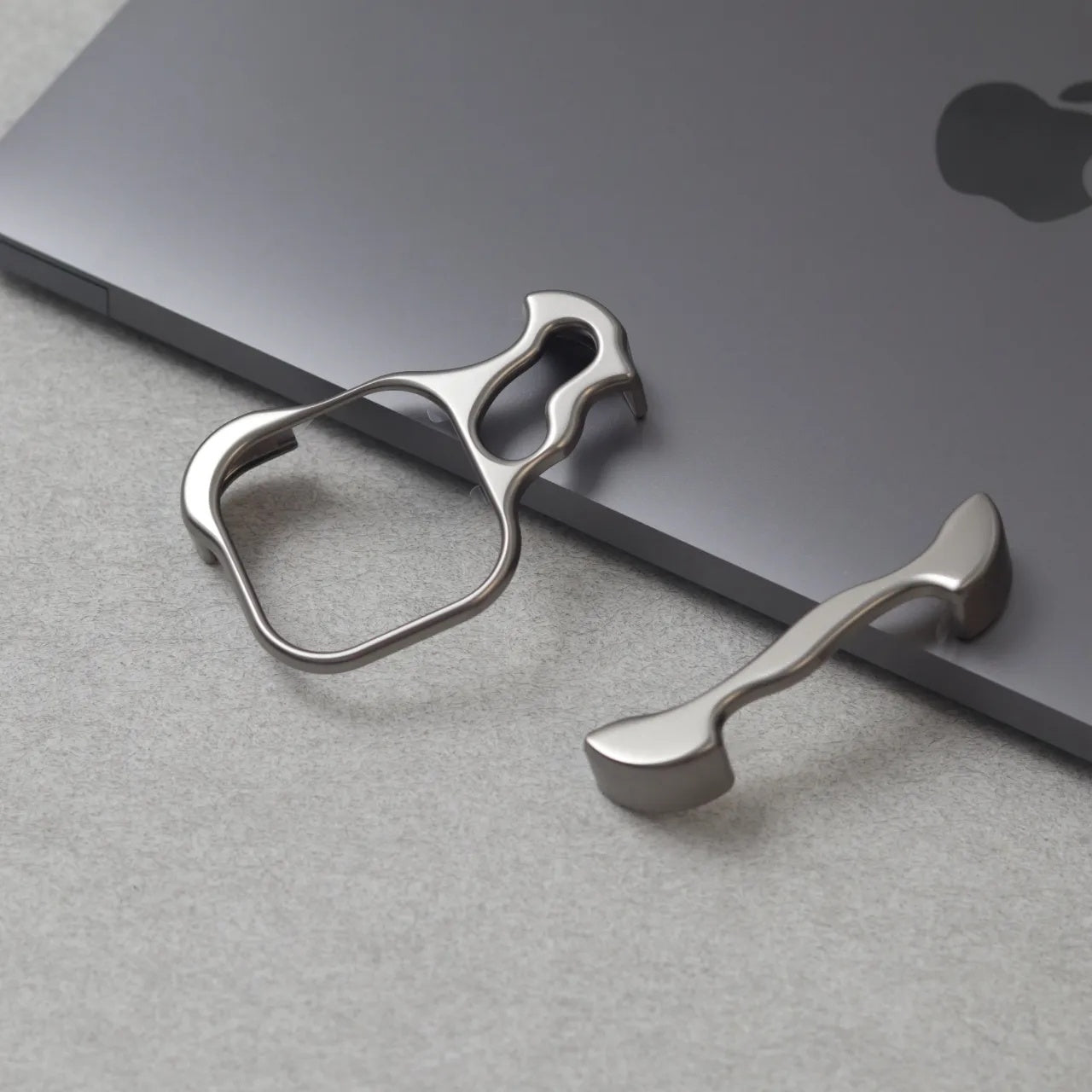 Zinc Alloy Suitable For 15romax Phone Cases - Small Enterprise