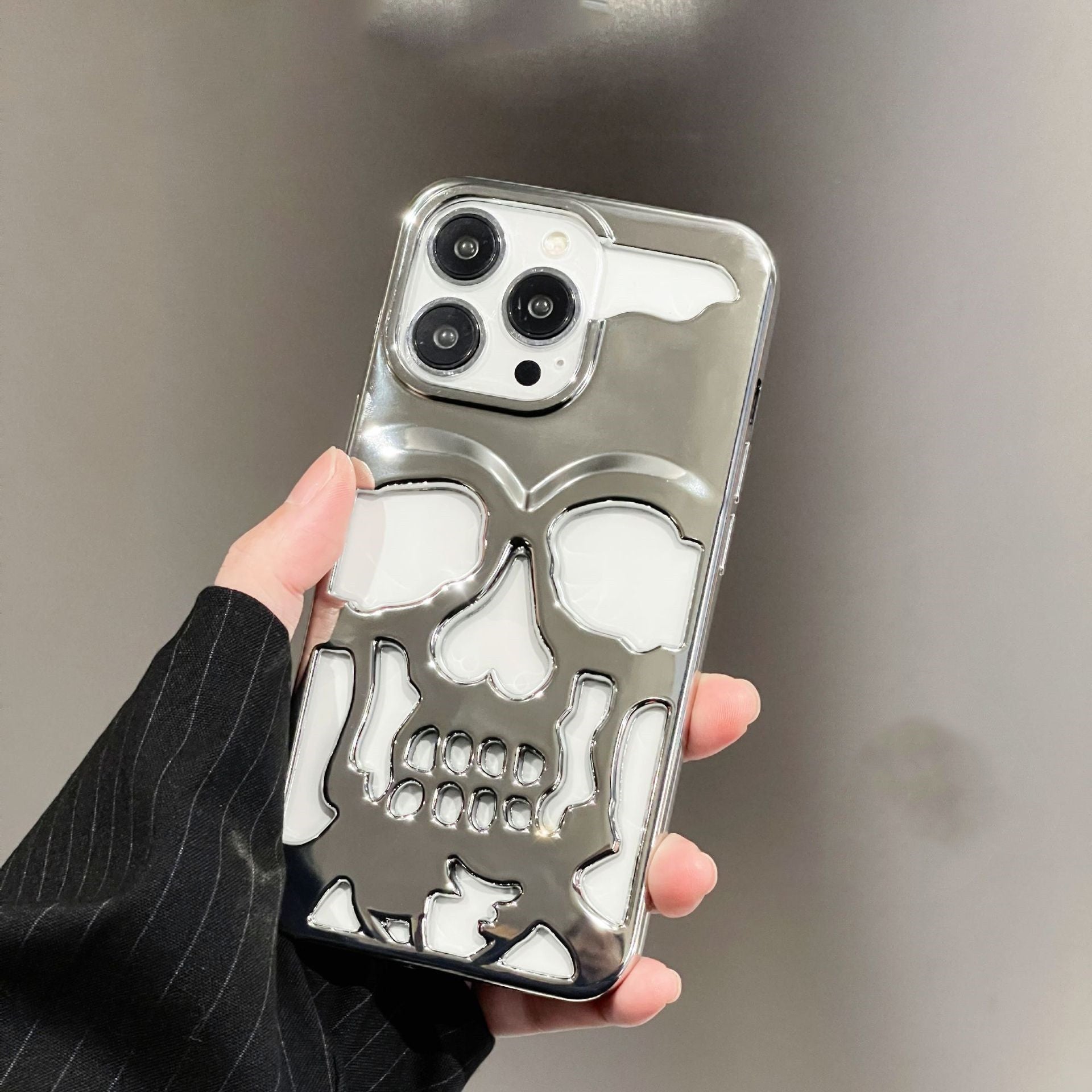 Luxury Plating 3D Skull Phone Case For I-Phone 14 Pro Max 13 12 11 Plus Breathable Glossy Hollow Out Gold Metallic Paint - Small Enterprise