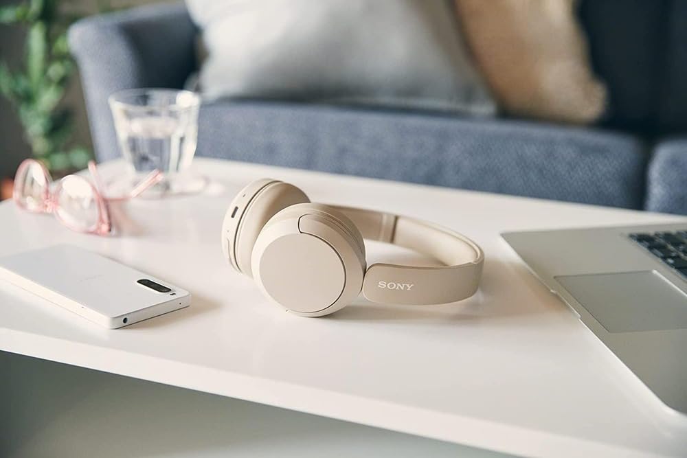 Sony WH-CH520: Blue Wireless On-Ear Headphones - Small Enterprise