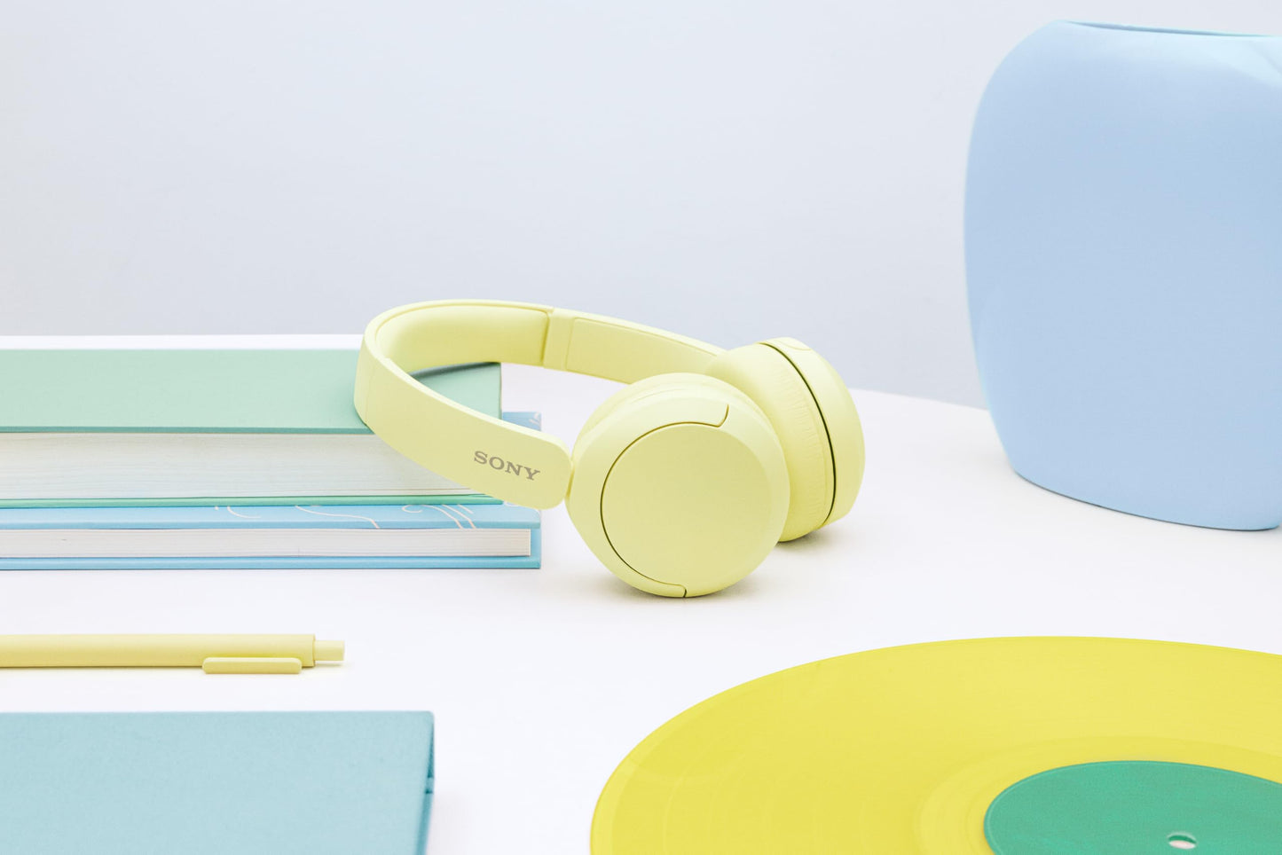 Sony WH-CH520: Blue Wireless On-Ear Headphones - Small Enterprise