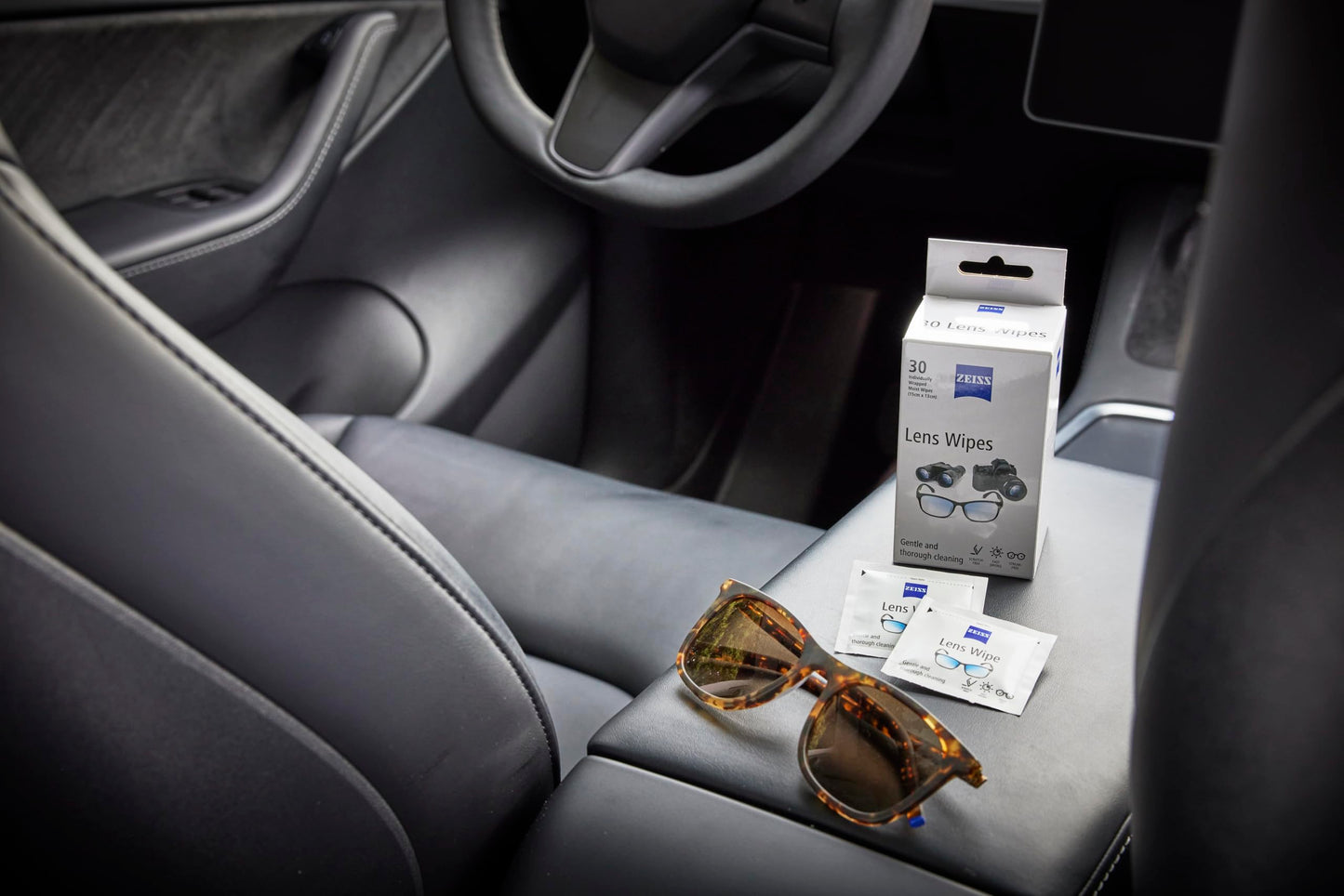 ClearView Clean Wipes: 400ct Pre-Moistened, Alcohol-Based