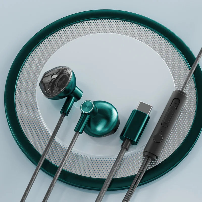 Wired Headphones In Ear Headset Wired Earphone With Microphone Bass HiFi Stereo 3.5mm Earbuds Sports In-line Control For Phones