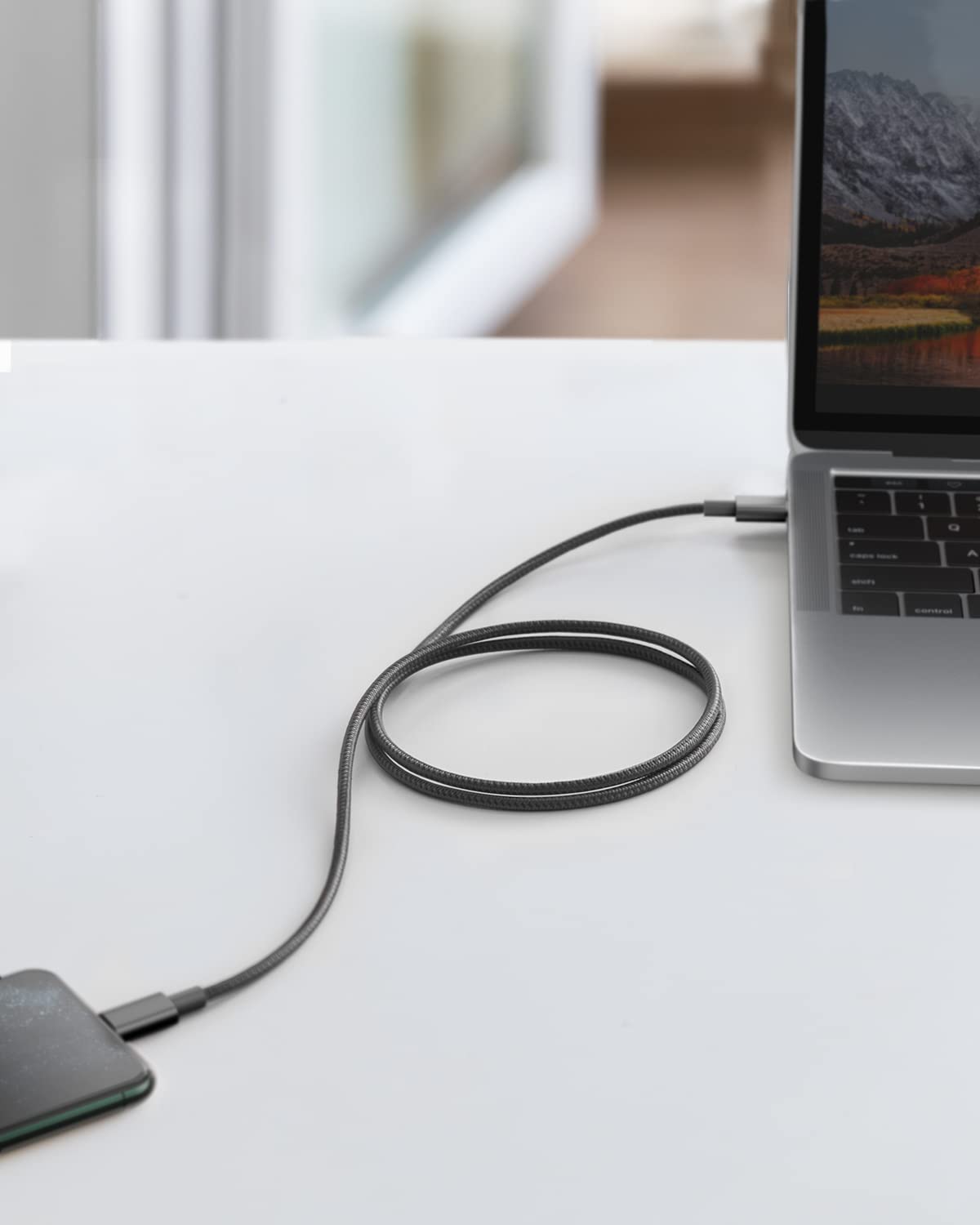 Anker SwiftCharge Nylon USB-C to Lightning Cord 3.3ft