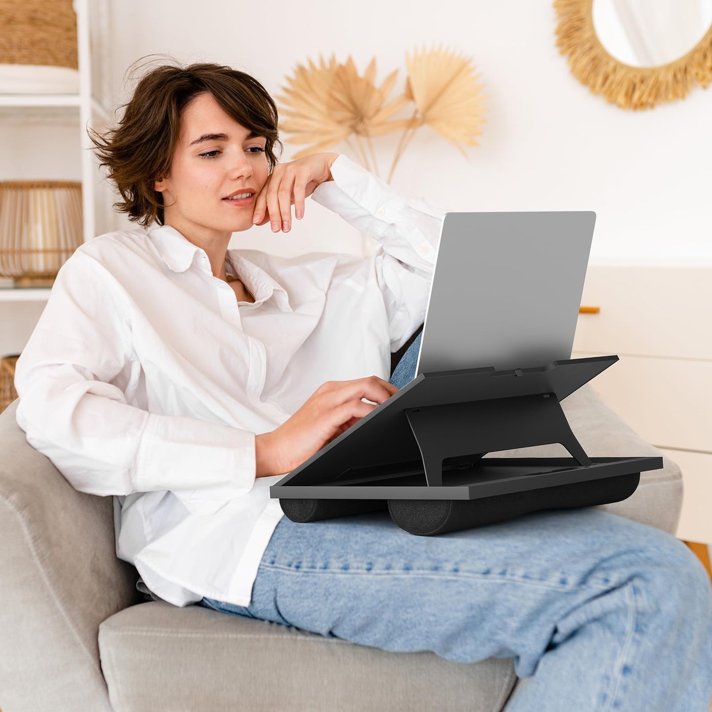 HUANUO FlexiStand: 8-Angle Laptop Comfort Desk