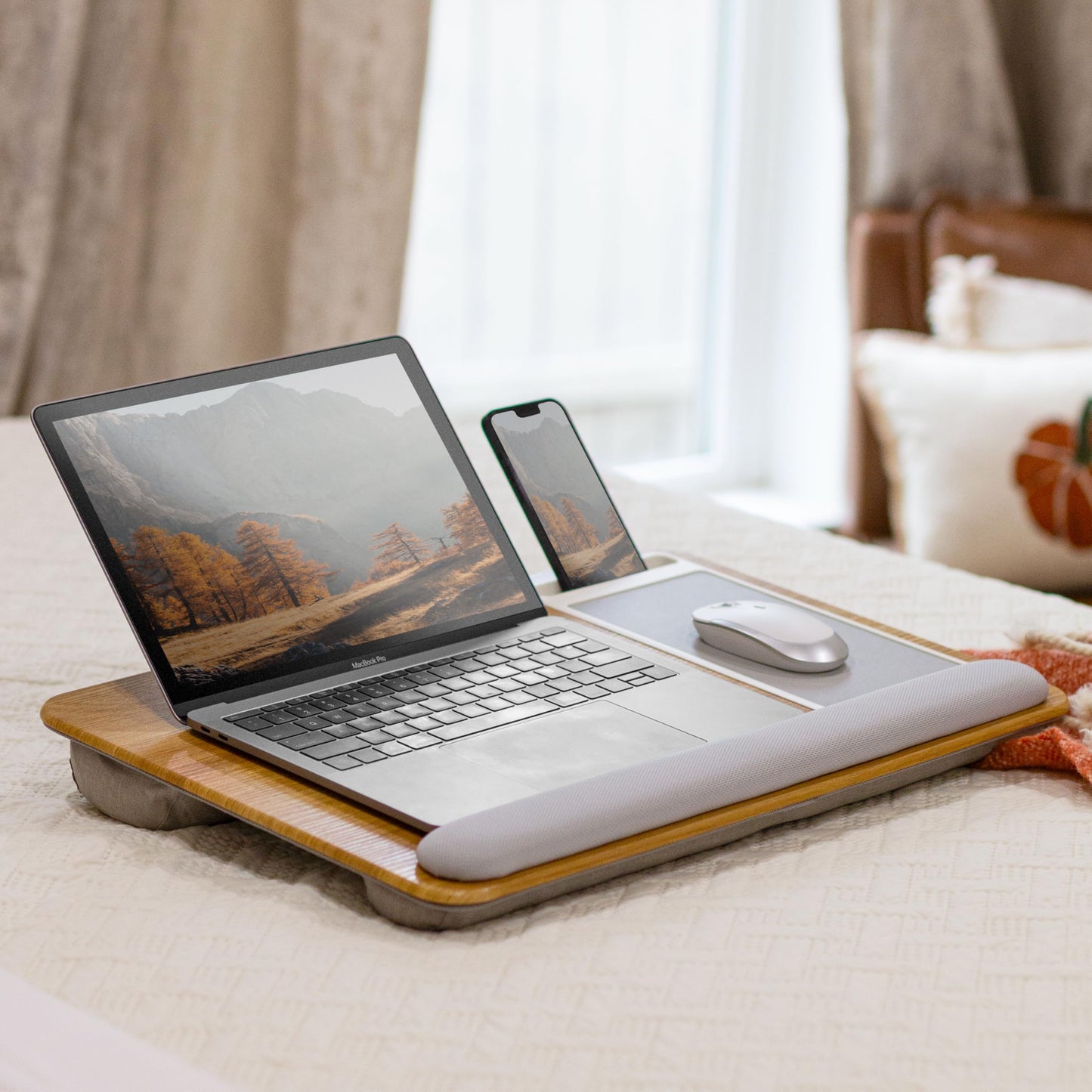 PinkComfort Lap Desk: Device Ledge & Phone Holder