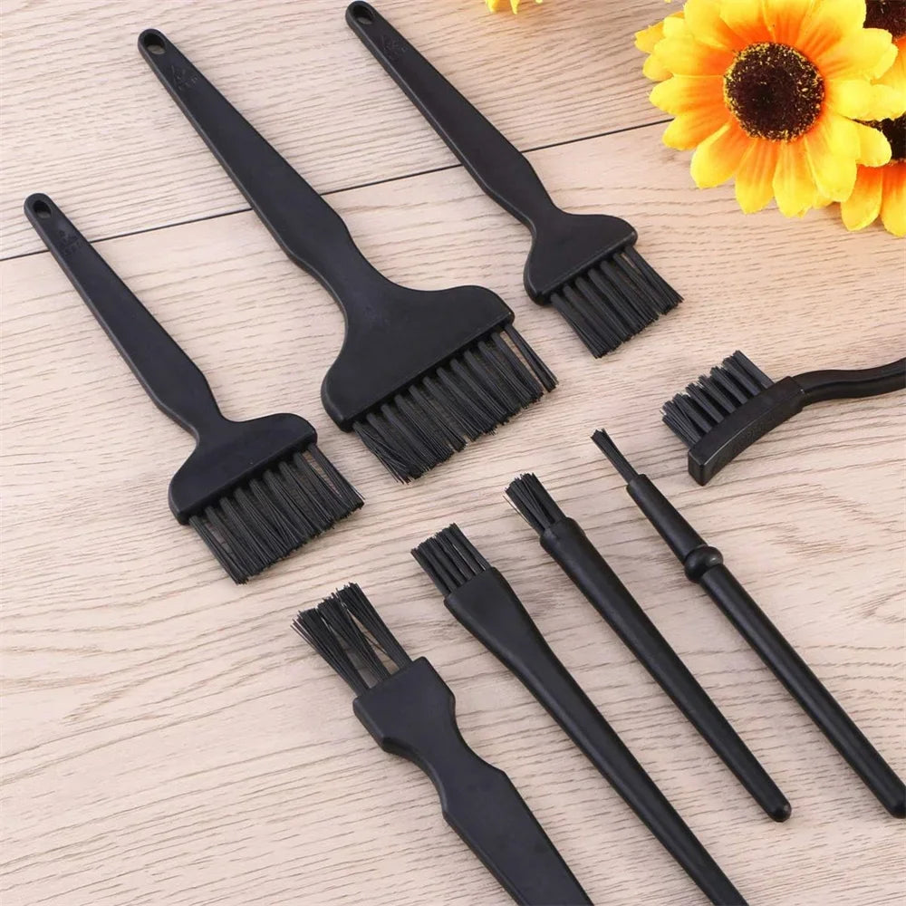 8 PCS Laptop Cleaning Kit Portable Cleaning Brush Nylon Brush Machine Cleaning Brush Razor Cleaning Brush Keyboard Cleaning Kit